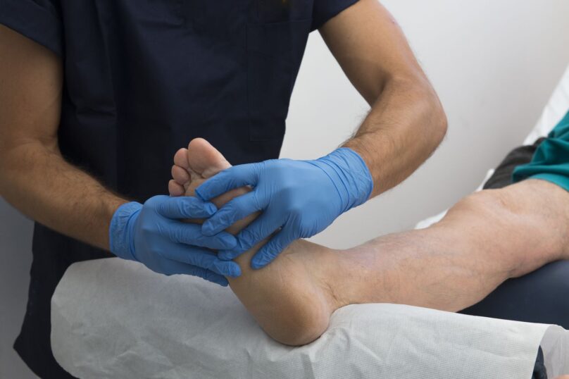 foot-exam-GettyImages-496516021-278cf87c5fdb4fccb2c8384089f74e3e foot-exam-GettyImages-496516021-278cf87c5fdb4fccb2c8384089f74e3e